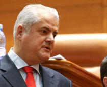 Năstase despre independenţi: Nu se va naşte un partid, ci o anexă a PD-L, care va avea soarta PLD