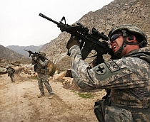 Barack Obama va stabili un termen pentru retragerea din Afganistan