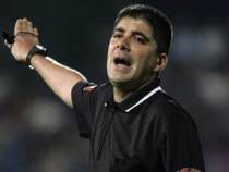 Alexandru Deaconu, "arbitrul-brichetă", conduce derby-ul CFR Cluj - Steaua