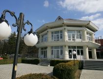 Vacanţele românilor vor fi mai scurte şi mai ieftine


