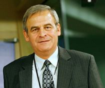 Tokes: Maghiarii sunt îndreptăţiţi ca limba lor să devină oficială în Transilvania