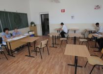 Începe cea de-a doua sesiune de Bacalaureat. Prima probă: Limba română, oral