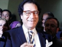 Candidatul favorit la funcţia de director general UNESCO: Aş arde cu mâna mea cărţile în limba ebraică