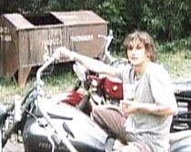 Moarte la indigo în Harghita. Un tânăr s-a sinucis în acelaşi mod ca şi fratele său