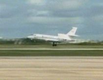 Panică la bordul unui avion american, creată de un pasager turmentat  