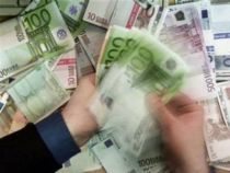 Măsuri economice în 2010: Concedieri masive pentru bugetari, pensii îngheţate, mai mulţi bani pentru SRI, SIE şi SPP