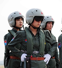 China antrenează primele mame astronaut