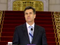 Lucian Croitoru a ajuns la Palatul Victoria, pregătit de negocieri