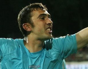 Varga şi Bălan au semnat cu Rapid. "Studenţii", împrumutaţi până în vară de Copos
