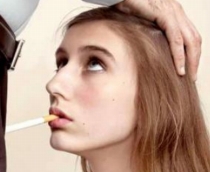 Reclamă scandaloasă în Franţa: Fumatul, comparat cu sexul oral - FOTO