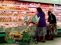 Hypermarket-urile Real, Billa şi Metro, în topul amenzilor ANPC. Vezi lista sancţiunilor