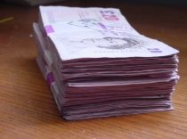 Declaraţii schimbate: În decembrie, Ministerul Finanţelor anunţa că impozitul de 3% rămâne şi în 2010