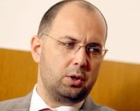 Kelemen: Doi dintre cei trei candidaţi vor cere voturile maghiarilor. Să spună dacă vor să audă mesajul lor