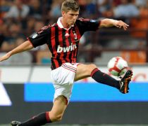 AC Milan reintră în lupta pentru titlu în Italia după victoria cu Fiorentina, 2-1 (VIDEO)