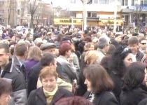Sute de băimăreni cer eliberarea primarului Cristian Anghel (VIDEO)