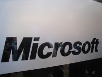 Microsoft va păstra doar şase luni datele privind căutările pe web 
