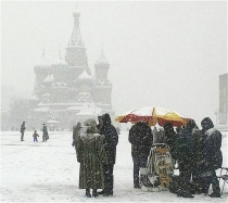 Moscova se confruntă cu cele mai puternice ninsori din ultimii 44 de ani