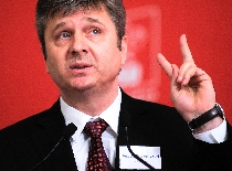 Florentin Pandele: Susţin grupul lui Gabriel Oprea. PSD: Să meargă spre cei care îl susţin pe Băsescu