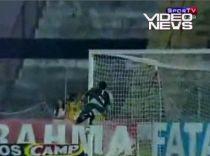 Gol fabulos de la mijlocul terenului marcat de o echipă mediocră din Brazilia (VIDEO)