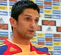 Răzvan Lucescu: "N-am nevoie de jucători cu fiţe şi figuri la echipa naţională"