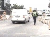 Restricţiile de circulaţie din zona pasajului Băneasa se prelungesc cu 20 de zile
