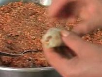 Ministrul Sănătăţii, despre taxa pe fast-food: Sarmalele şi mititeii nu vor fi taxate