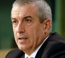 Tăriceanu către Boc: Reveniţi cu picioarele pe pământ
