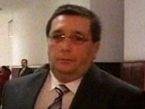 Medicul Trancă, acuzat că ar fi violat şi împins o minoră peste balcon, achitat (VIDEO)
