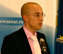 Iniţiativă legislativă PDL:  Toţi jurnaliştii să depună declaraţii de interese la ANI
