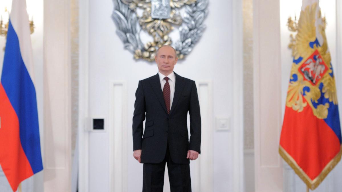 Vladimir Putin Salariu Redus N