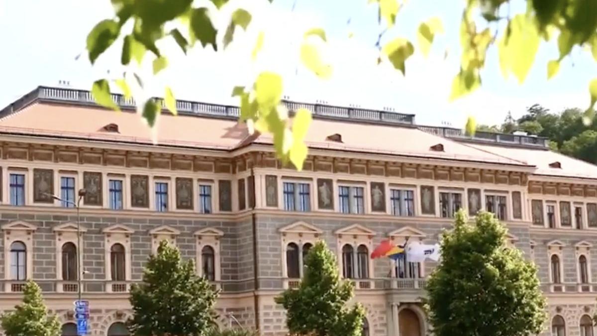 Echipamente VR și imprimante 3D la Universitatea Transilvania din Brașov