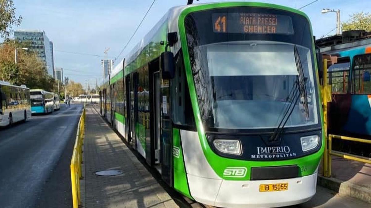 Tramvaie STB blocate în București de lipsa de tensiune Liniile pe