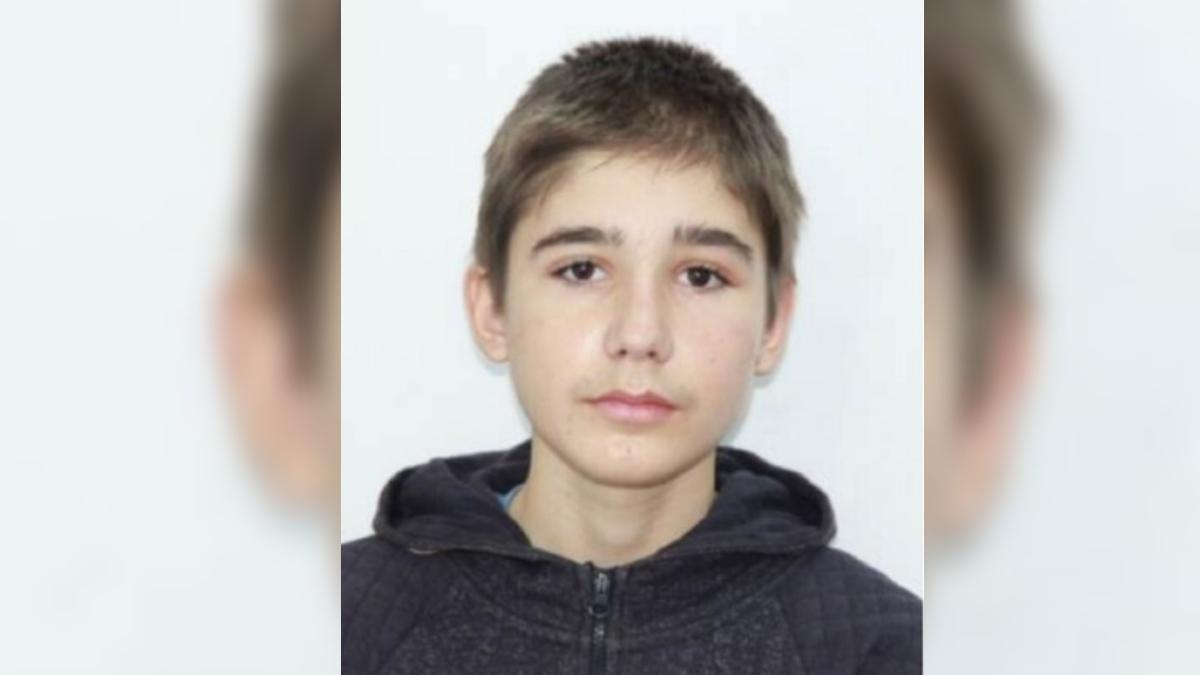 Adolescent de 17 ani dat dispărut de tată în Maramureş Dacă îl