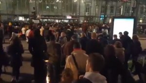 Alertă cu bombă în gara din Strasbourg. Circulaţia trenurilor a fost întreruptă - VIDEO