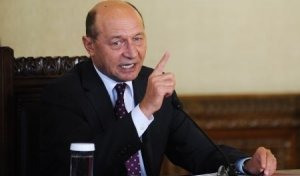 Traian Băsescu, ironic în privința alegerilor din 2009: A câștigat Geoană, să-l punem președinte acum