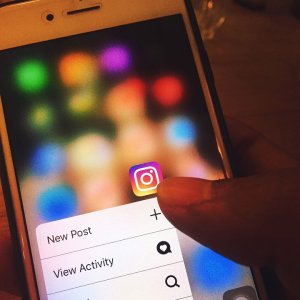 Schimbări la platforma Instagram. Postările pe rețeaua de socializare vor putea fi programate
