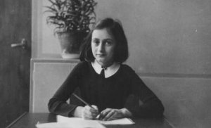 Două pagini noi din jurnalul Annei Frank au fost descifrate. Ce mesaj tulburător conţin
