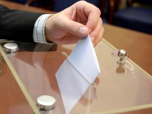 Alegerile pentru primăria Chişinăului au fost invalidate. Mandatul lui Andrei Năstase, anulat