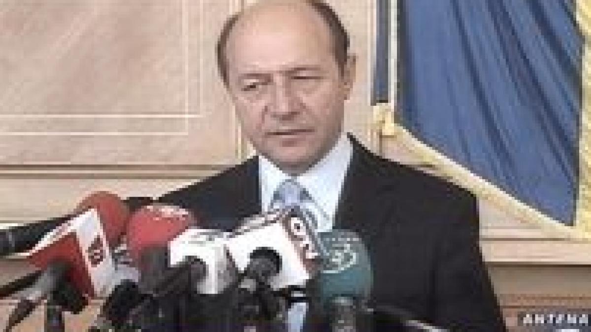 Băsescu vorbeşte la Bruxelles