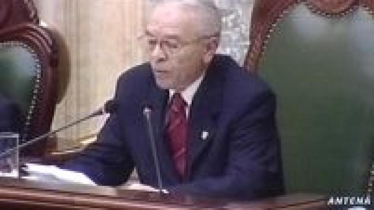 Văcăroiu sacrificat pentru suspendare
