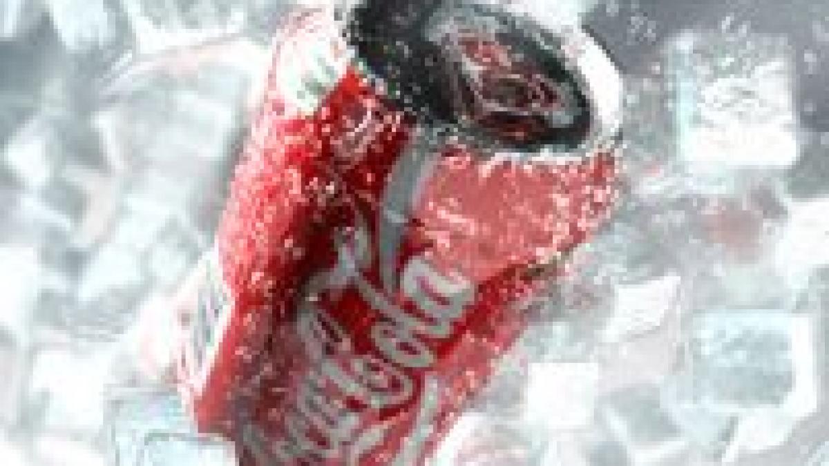 Coca-Cola vrea să fabrice ?Cola comunistă?
