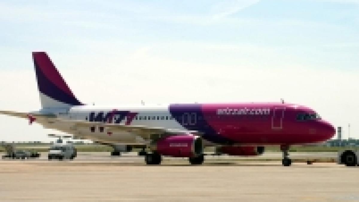 Avion Wizzair întors la Bucureşti