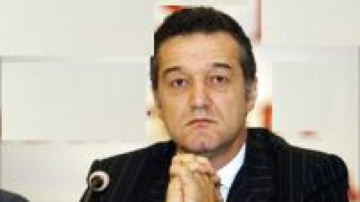 Becali şi PNG îmbrăţişează doctrina Crucii
