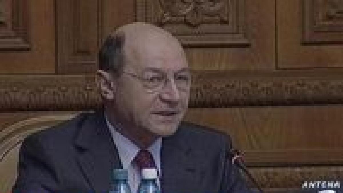 
Băsescu vrea protecţia Dunării şi a Mării Negre
