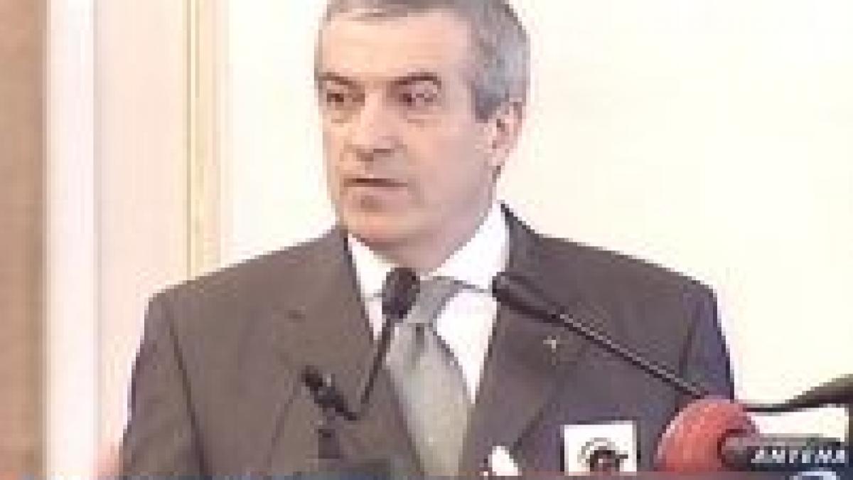 Tăriceanu: Scădeţi preţurile din turism!
