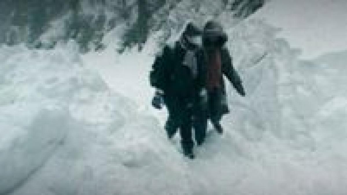 Munţii Făgăraş. Alpinişti surprinşi de avalanşă 