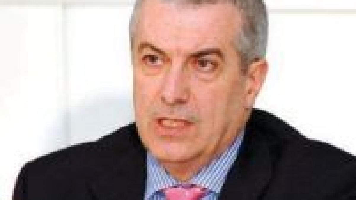 Tăriceanu întâmpinat cu fanfara PSD la Vaslui
