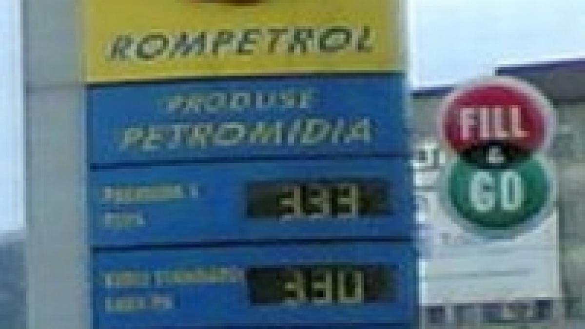 Rompetrol a scumpit benzina cu un ban pe litru