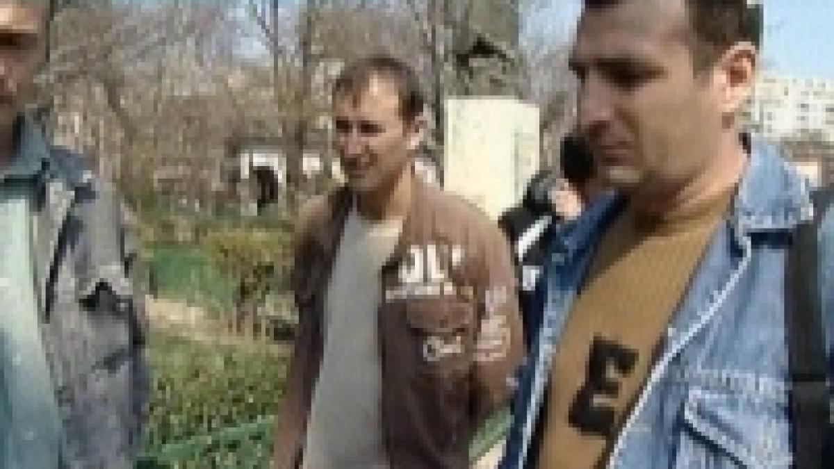 Munca în străinătate atrage ţepele mioritice