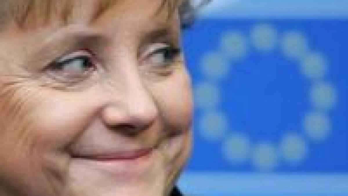 Angela Merkel vrea o "armată coumună"